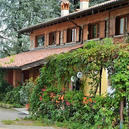 Borgo Agnello Oleggio Castello