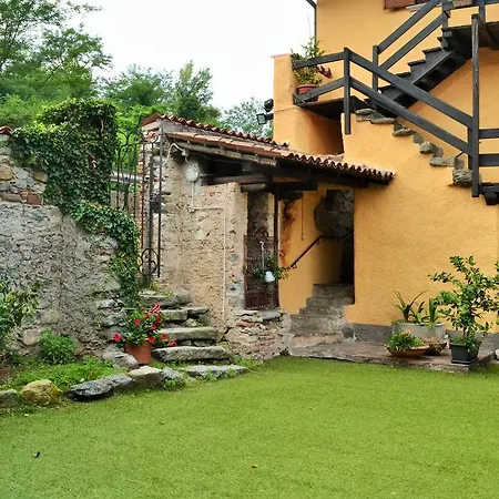 Borgo Agnello * Oleggio Castello